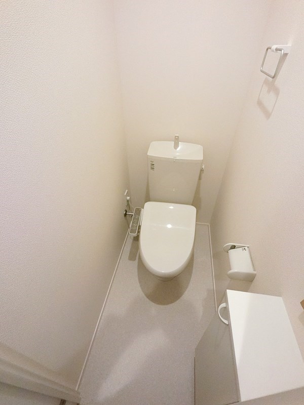 ブリックメゾンのトイレ写真