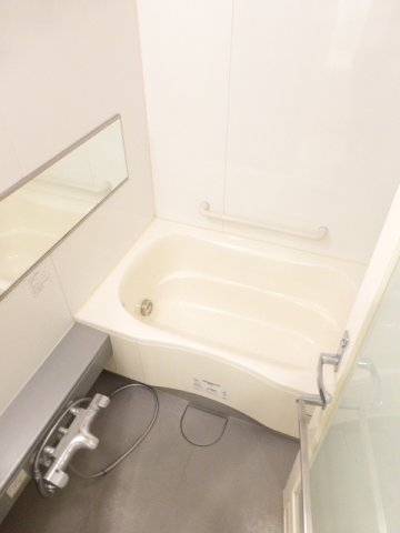 バス・シャワールーム　バス※別部屋参考写真