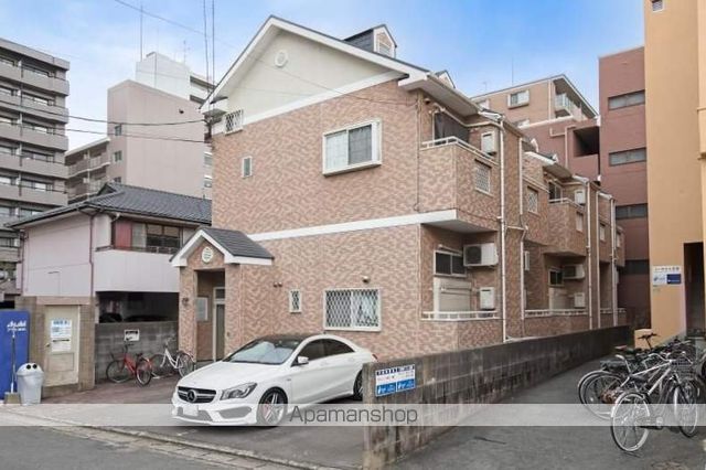 西鉄天神大牟田線 西鉄平尾駅 徒歩7分 築22年