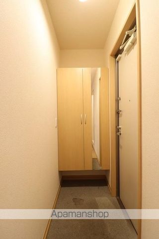 バイト163の玄関写真