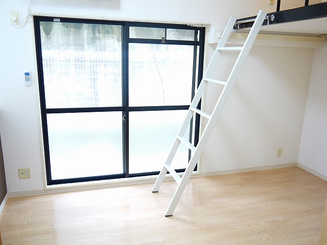 その他部屋・スペース　使い勝手のいい寝室です