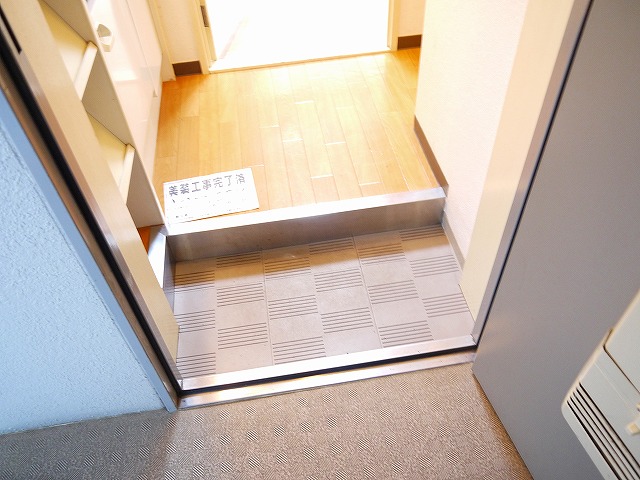 玄関　シンプルで使いやすい玄関です