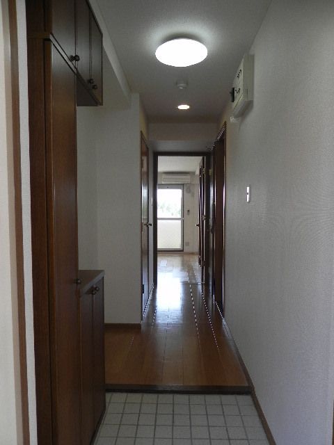 フェルメールの玄関写真