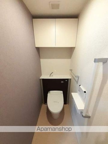 東京メトロ日比谷線 三ノ輪駅 徒歩8分 4階建 築7年のトイレ写真