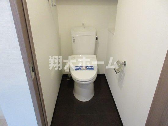 都営新宿線 菊川駅 徒歩4分 9階建 築12年のトイレ写真