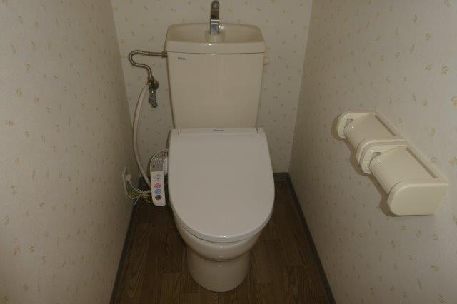 トイレ　ウォシュレット