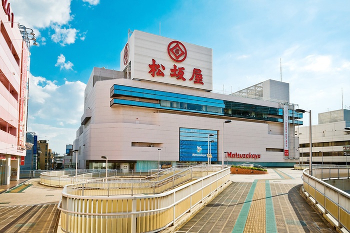 ショッピングセンター　松坂屋　高槻店（ショッピングセンター）まで800m