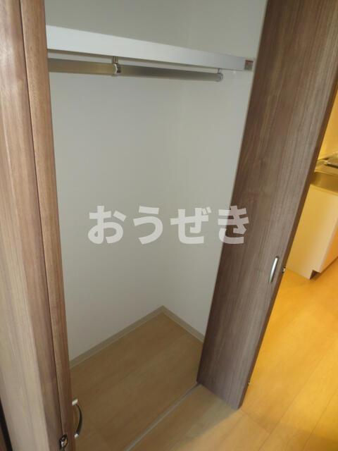 収納　?