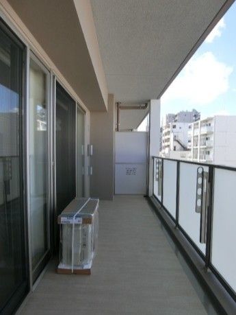バルコニー　参考写真：別部屋タイプ