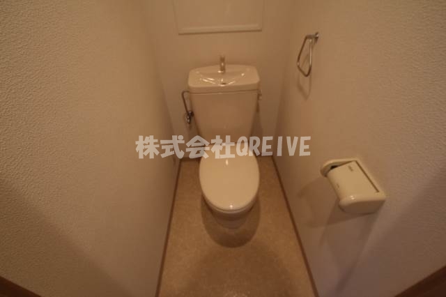 ＪＲ東海道本線 草津駅 徒歩3分 9階建 築24年のトイレ写真