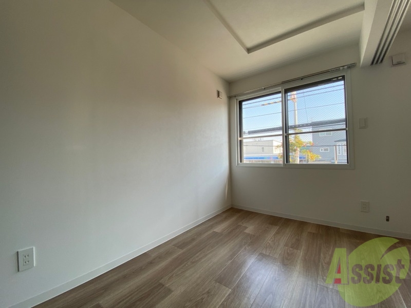 その他部屋・スペース　明るいお部屋は気持ちよく過ごせそうですね。