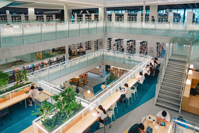 図書館　青山学院大学 図書館（図書館）まで850m