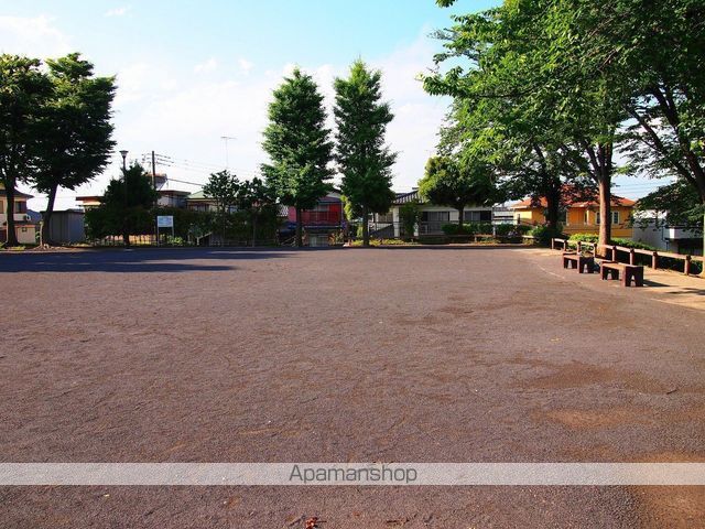 公園　こざか第一公園（公園）まで368m