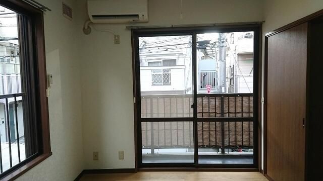 東急田園都市線 三軒茶屋駅 徒歩10分 3階建 築34年の内装写真