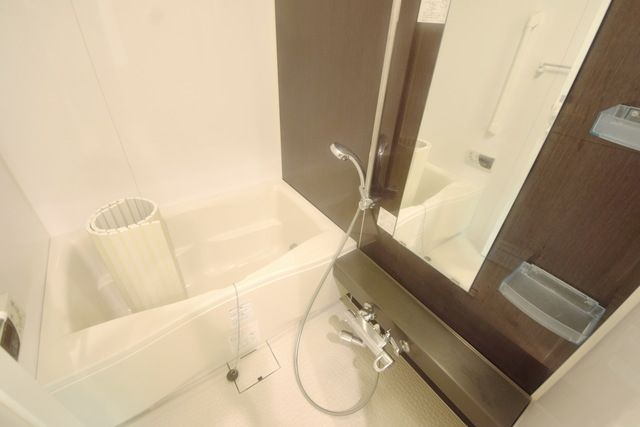 バス・シャワールーム　別部屋参考写真