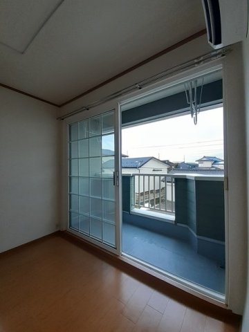 バルコニー　広々としたバルコニーです