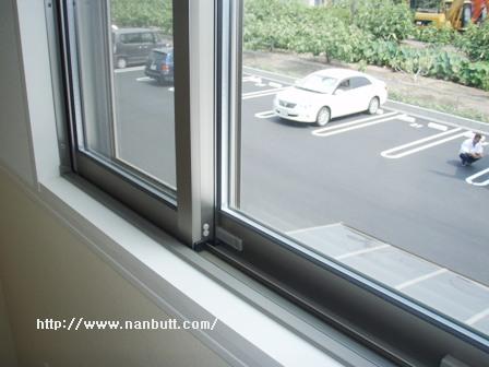 その他設備　しゃ熱断熱ペアガラス