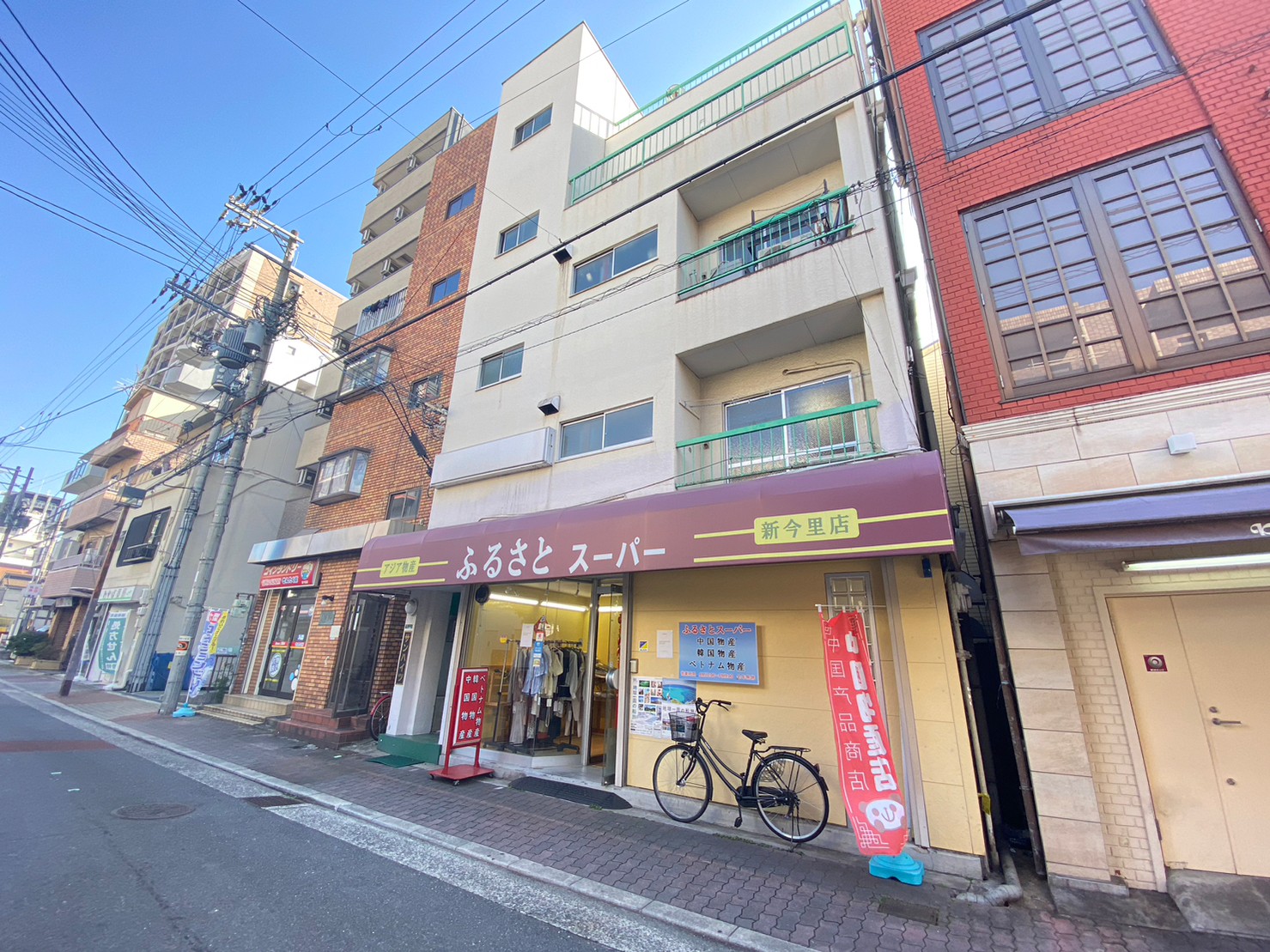 大阪市生野区新今里のマンションの建物外観