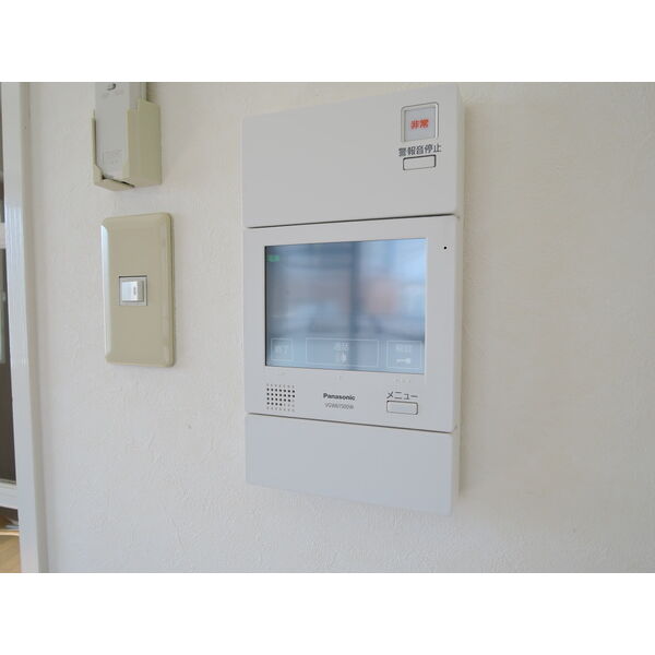 セキュリティ　モニター付きインターホン
