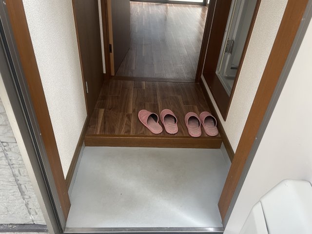 【姫路市城北本町のアパートの玄関】