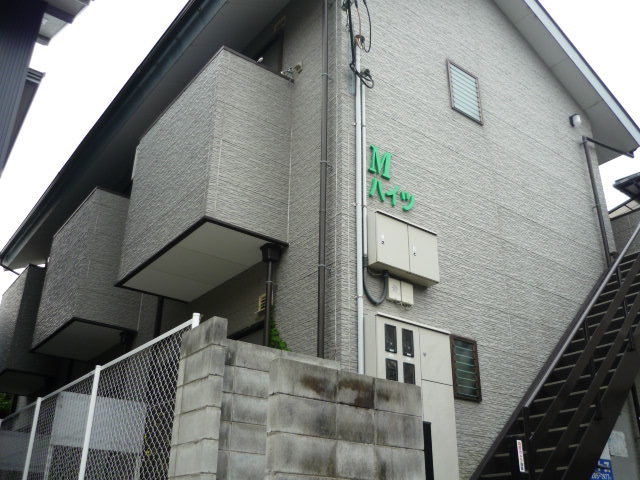 姫路市城北本町のアパートの建物外観