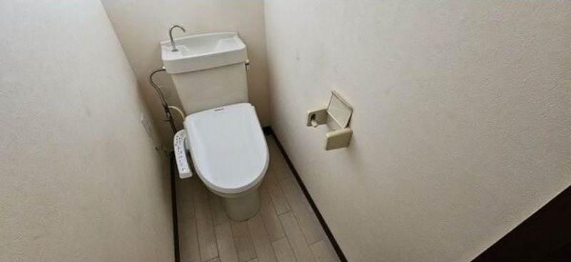 トイレ　図面と現状に相違がある場合には現状を優先