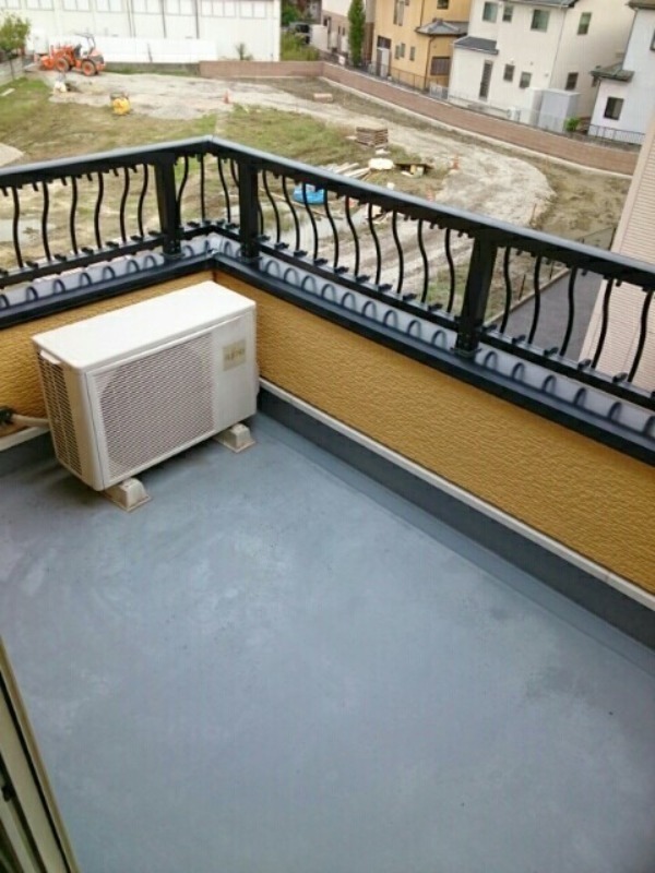 バルコニー　図面と現状に相違がある場合には現状を優先