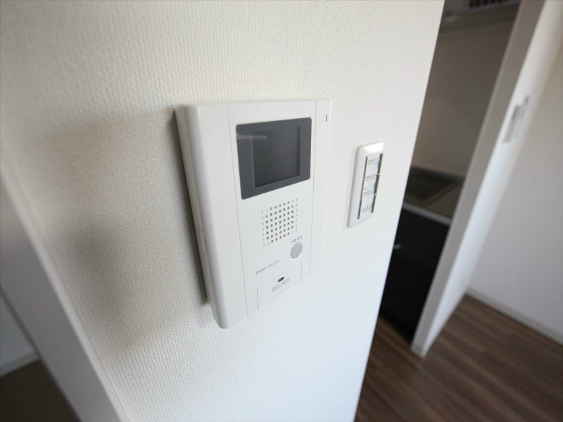 セキュリティ　TVモニター付インターホン