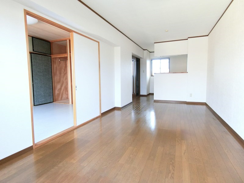 エンゼルタウン宝石_内装_0