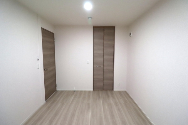 その他部屋・スペース　洋室６．１帖？