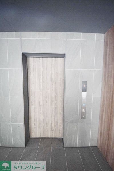 その他設備　エレベーター完備