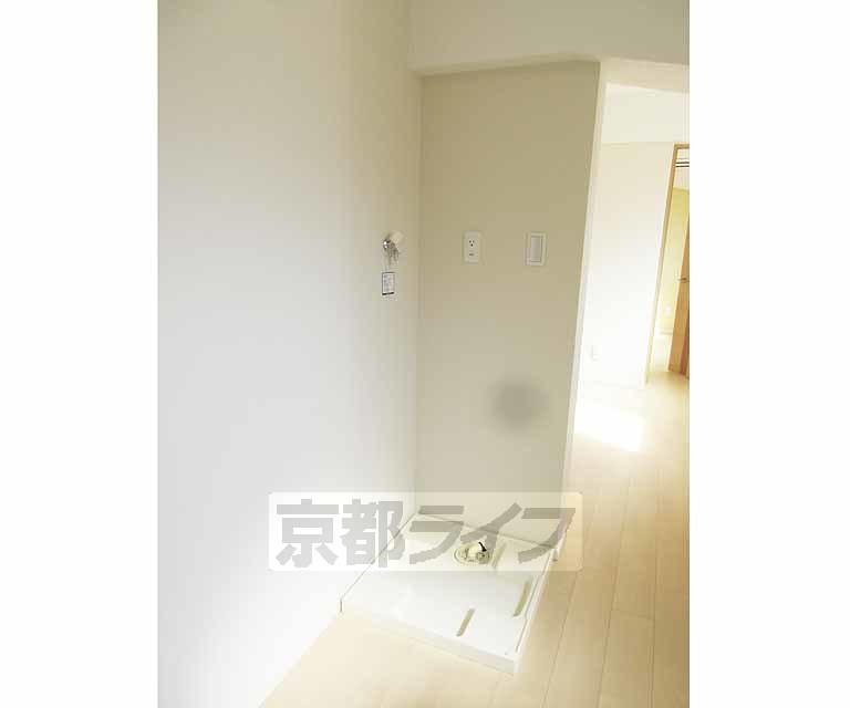 その他設備　室内洗濯機置き場あり