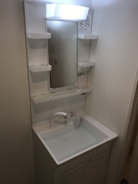 洗面設備　嬉しい独立洗面台