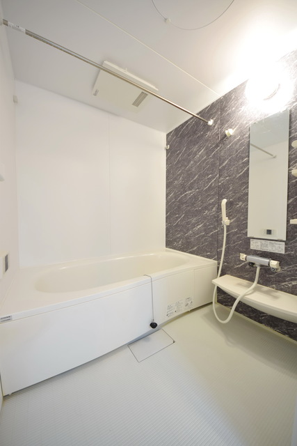 バス・シャワールーム　～さっぱりしましょう～別号室参考写真