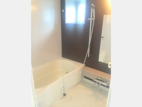 バス・シャワールーム　バスルーム