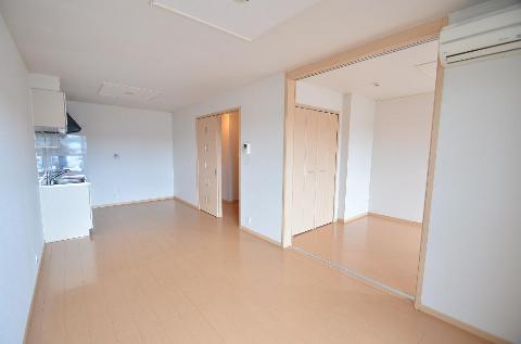 居室・リビング　リビング