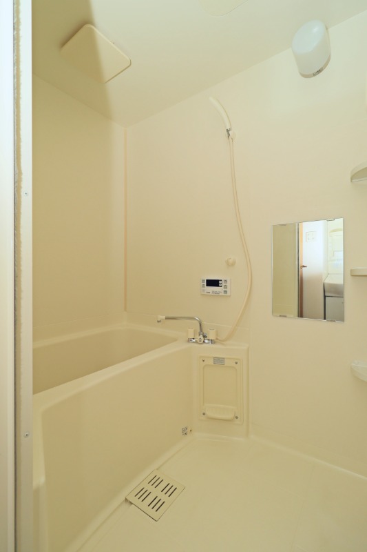 バス・シャワールーム　図面と現状に相違がある場合には現状を優先