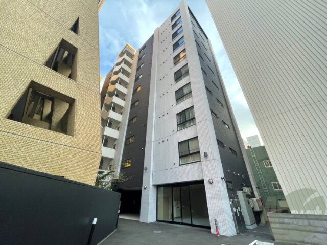 建物外観　札幌市中央区北４条西「レゾ札幌」
