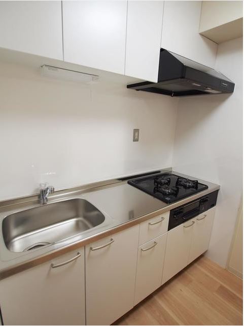 キッチン　他のお部屋の参考写真となります。