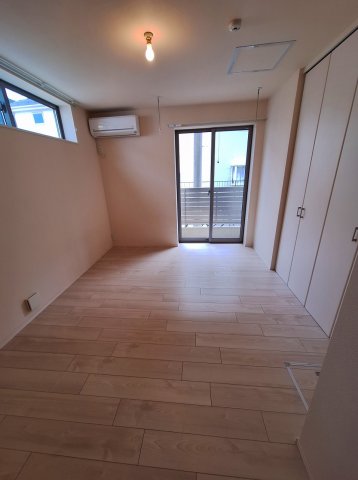 居室・リビング　★エアコン完備★