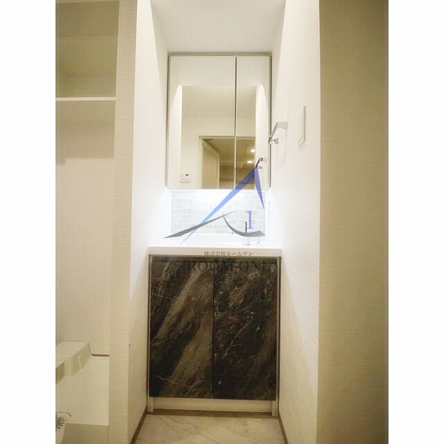 洗面設備　洗面台です。