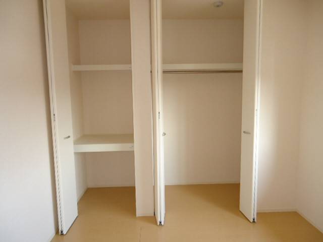 収納　クローゼット
