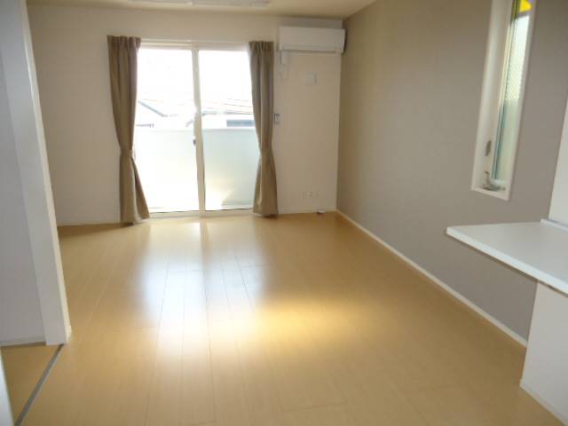 居室・リビング　リビング