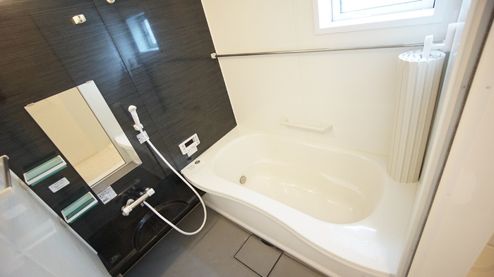 バス・シャワールーム　１坪風呂