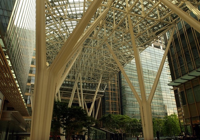 ショッピングセンター　東京ミッドタウン（ショッピングセンター）まで946m