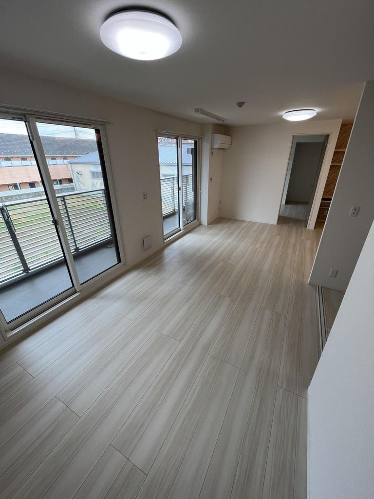 居室・リビング　バルコニー