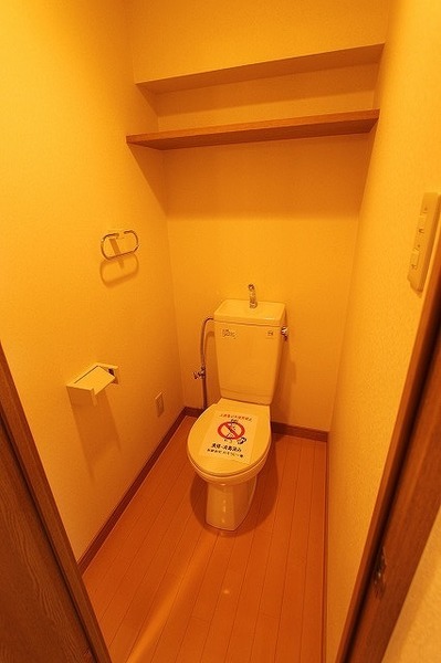 トイレ　※現況を優先します。