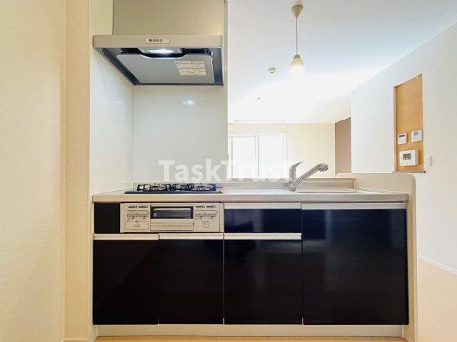 キッチン　※反転タイプになります