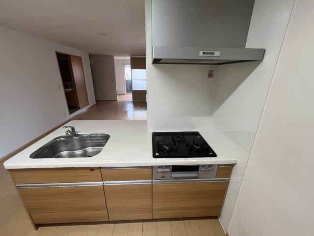 キッチン　※別部屋写真参考※