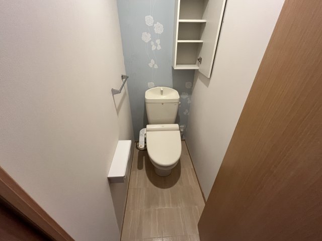 トイレ　※別部屋写真参考※